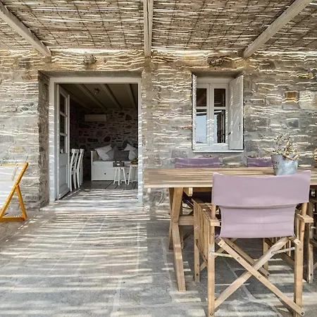 Charming Summer House -serifos * Szérifosz