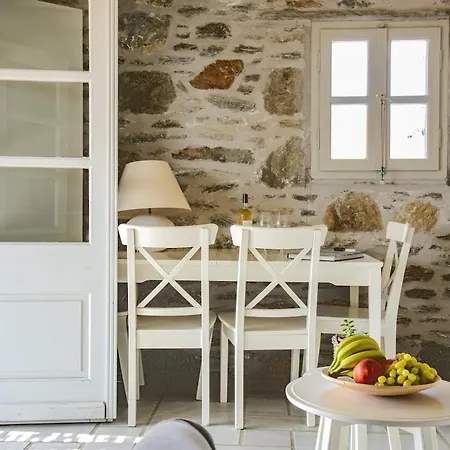 Charming Summer House -serifos * Szérifosz